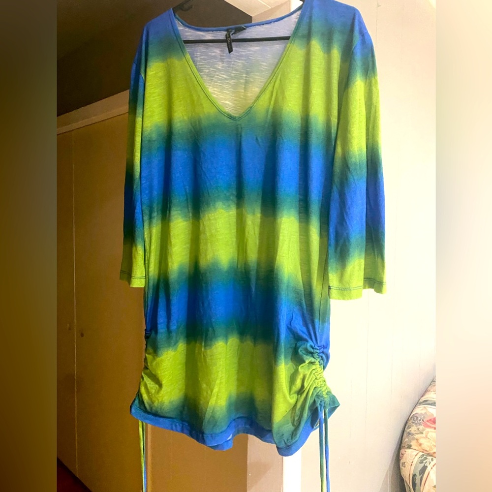Women’s shirt